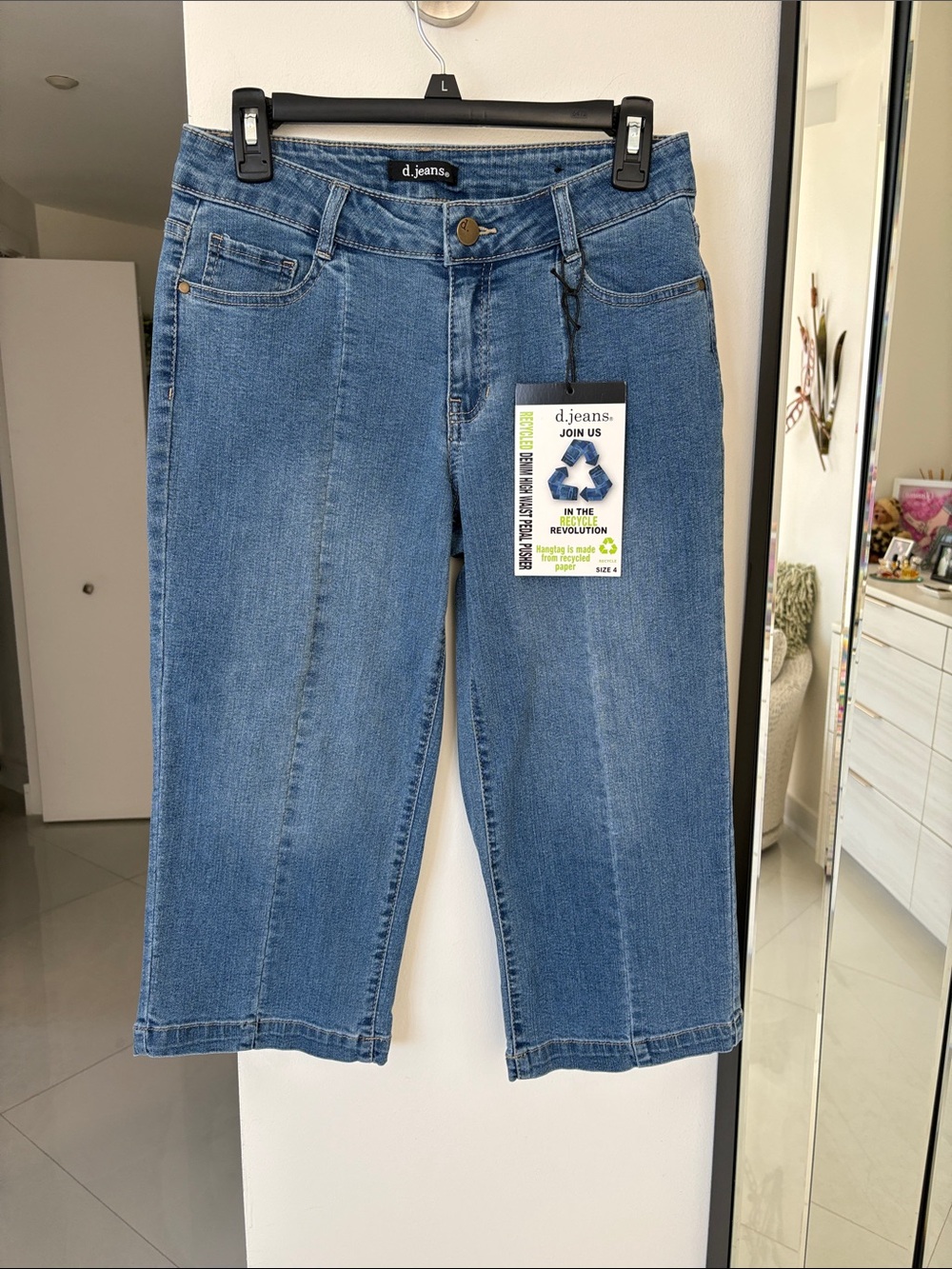 d. jeans Light Blue Cropped Straight-Leg Jeans
